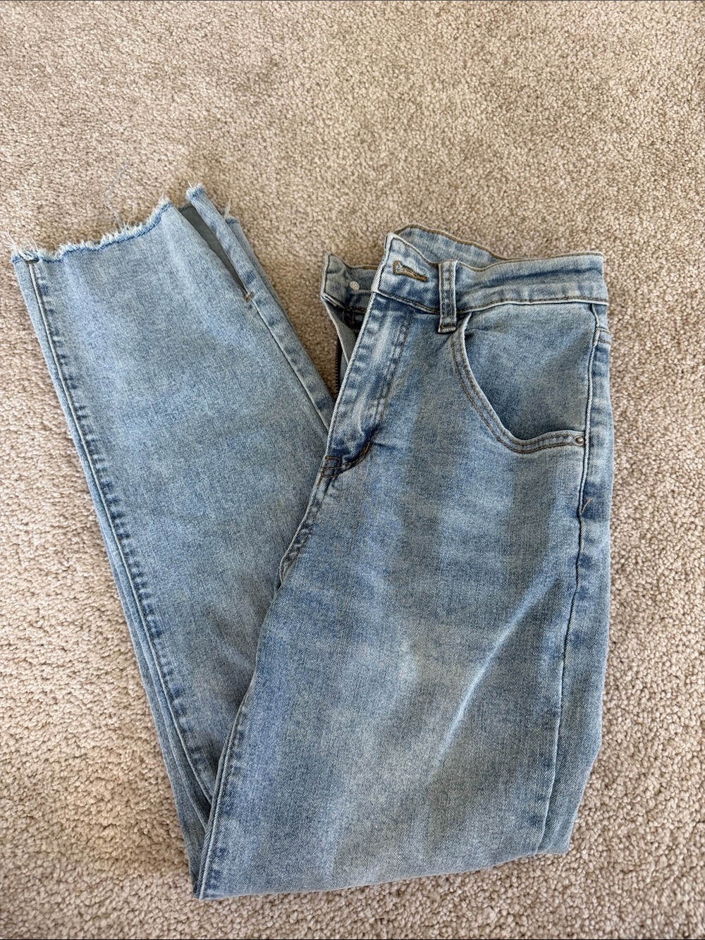 Light Blue High-Rise Women’s Jeans